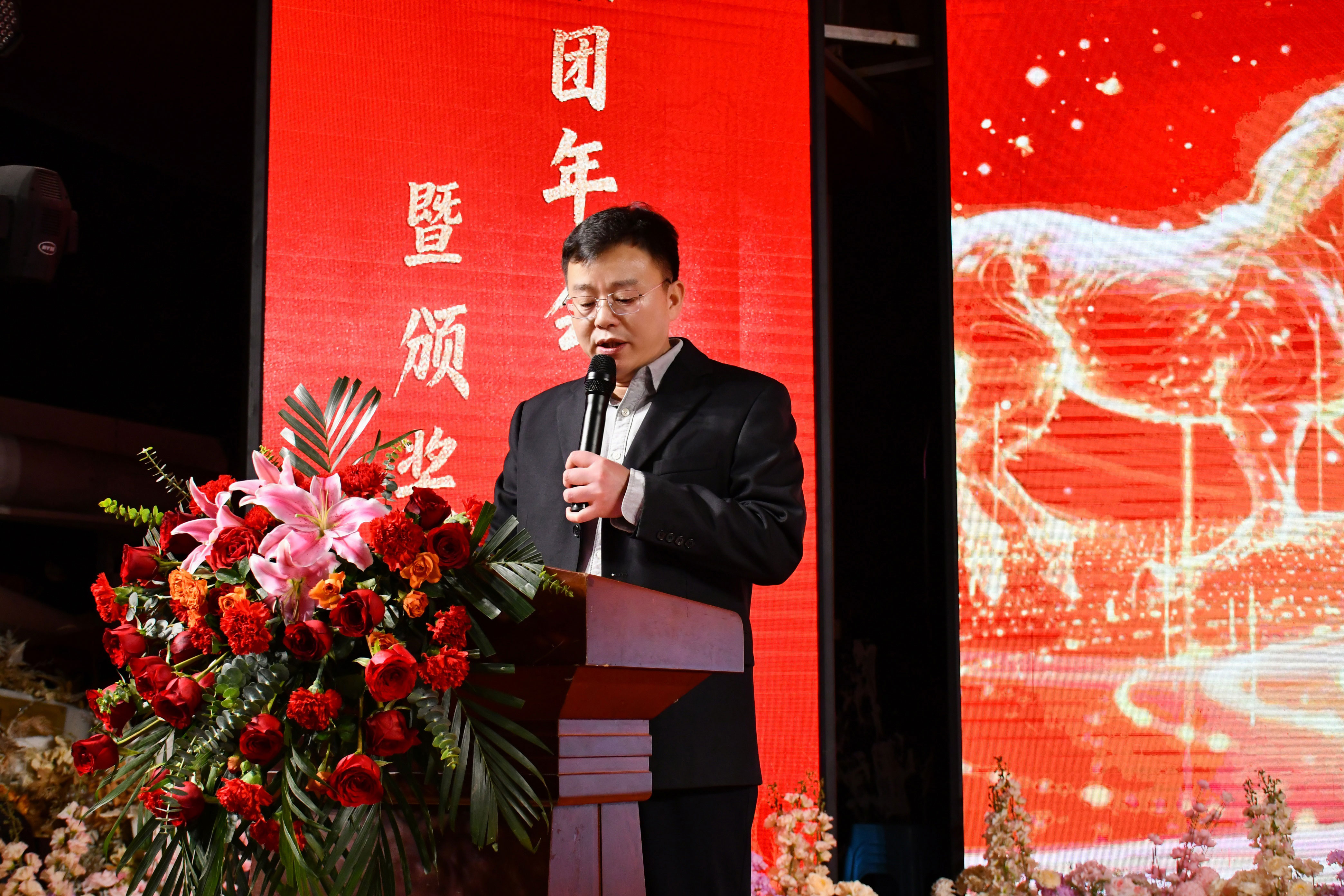 DSC_2438.jpg DSC_2438.jpg